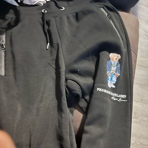 Polo suit medium women 100$ black